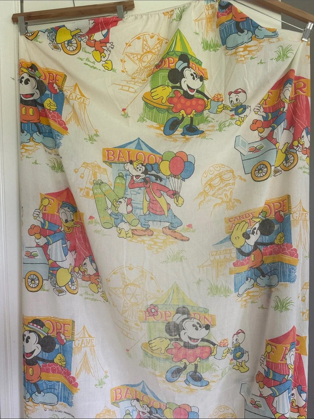Vintage Disney Mickey Mouse Carnival Twin Fitted Sheet Donald Goofy USA